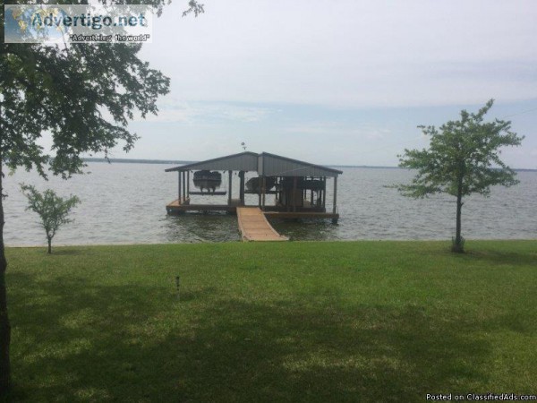 Lake Limestone TX-Gorgeous Waterfront Home On Main Lake