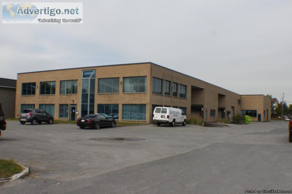 Industrial building Brossard Matte Boulevard