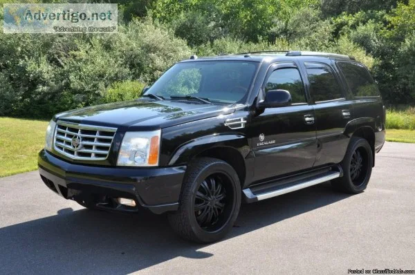 04 Cadillac Escalade AWD 3000 Fully loaded