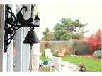 Three BR Sidney Townhouse with Private Garden
