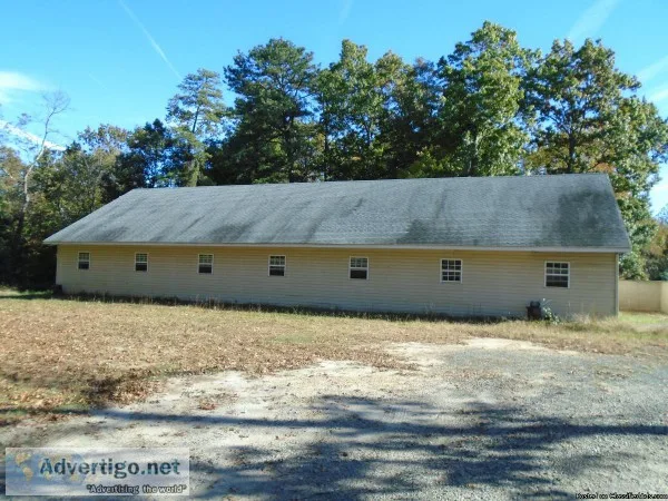 Complete Horse Farm for Lease