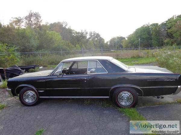 1964 PONTIAC GTO- TRI POWER CAR