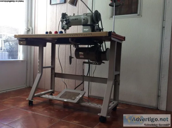 Juki Industial sewing machine lu562