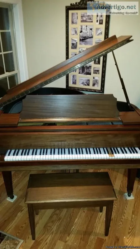 Piano Baby Grand