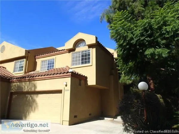 Eastside Costa Mesa Townhouse