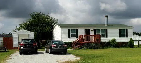 1129 White Oak River Road Maysville NC 28555