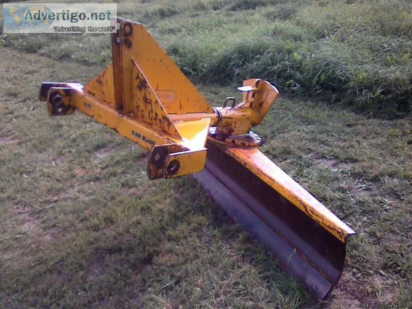 For sale three point blade