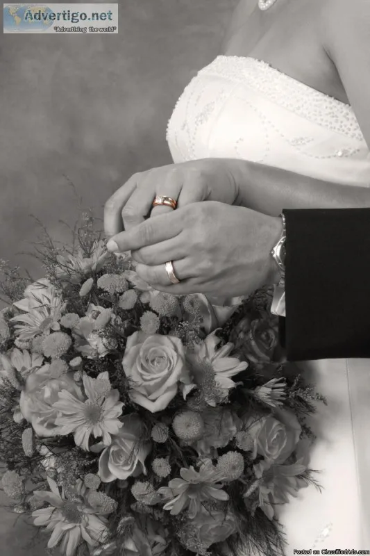 From 600 Package Photography and video(included) for Weddings an