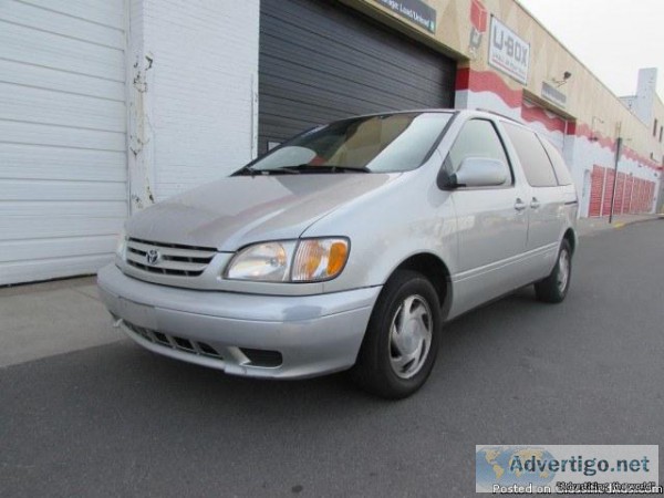 2002 Toyota Sienna 5dr Symphony Edition 
