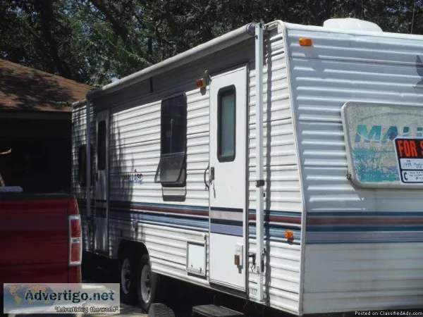 1998 27G Mallard Travel Trailer by Fleetwood
