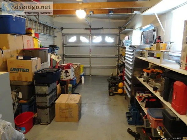 LESS CLUTTER  MORE SPACE - call &quotThe SPACE ORGANIZER&quot fo