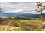 Stunning Views from The Cliffs at Maple Bay