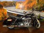 2015 Harley-Davidson&Acir c&reg FLD Dyna&Acirc&reg Switchback&At