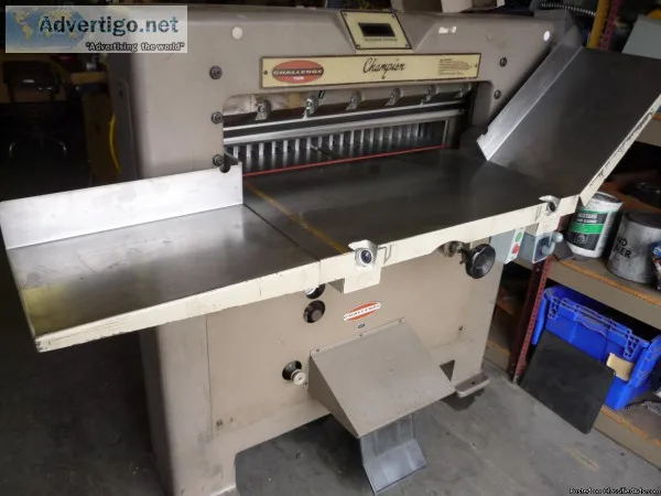 Challenge 30.5 Paper cutter