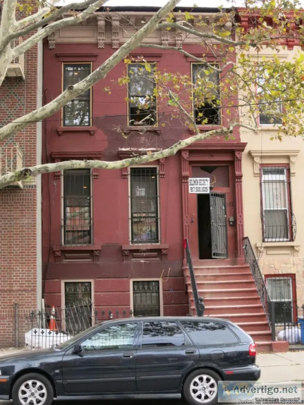 Townhouse in Brooklyn for Sale
