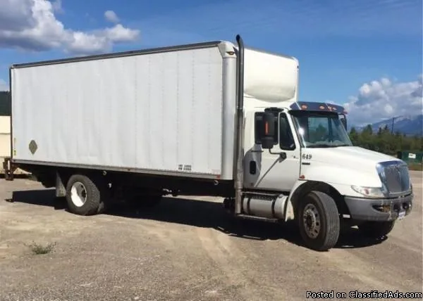 2009 International Durastar 4300 Heavy Truck For Sale