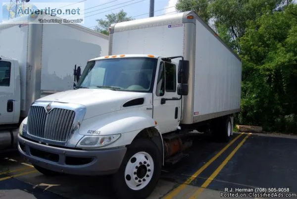 2008 Navistar 4400 24ft Straight Truck