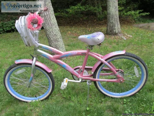  Girl s Bike Peppermint Swirl Kent Cad Design - 125 (South Yarmo