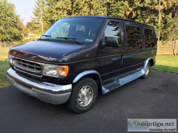 2000 Ford E-150 Jayco