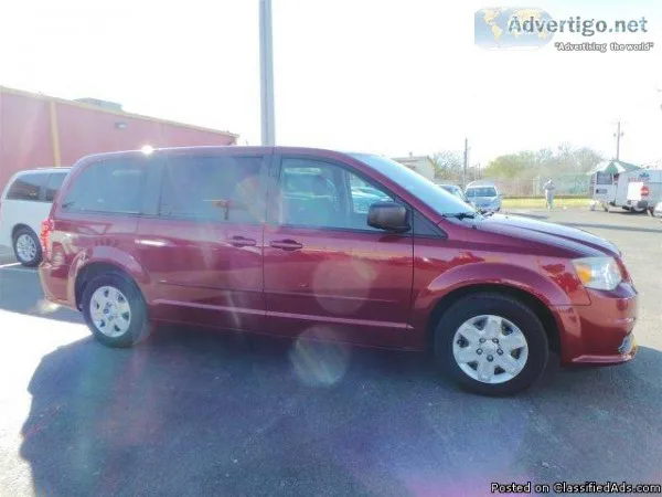 USED 2011 Dodge Grand Caravan SE