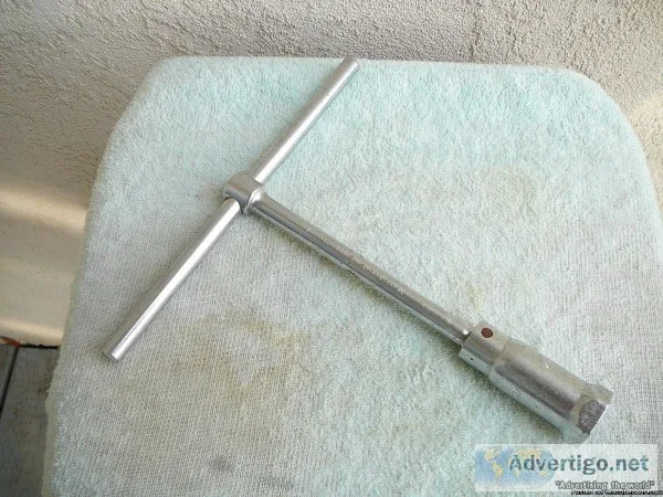 MERCEDES &ldquoHAZET&rdquo SPARK PLUG TOOL