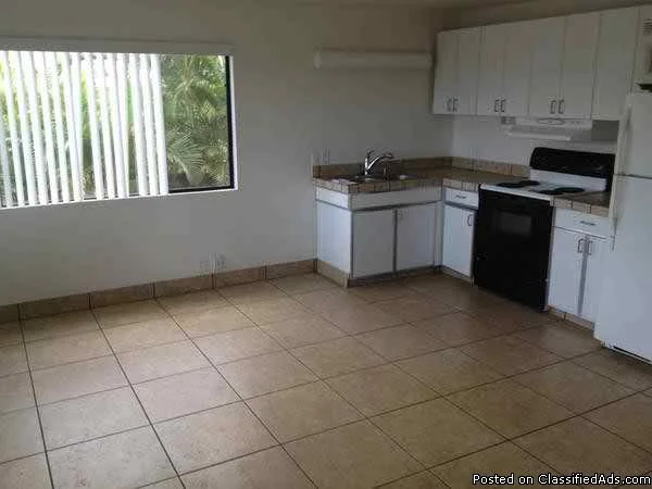 Unique Gated Community Stunning City Views