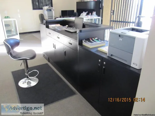 Ivar&rsquos Display Cabinets and Front Counter