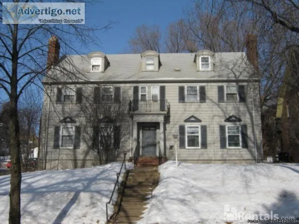 2 Rooms for rent 380Month 5 min. from UMD