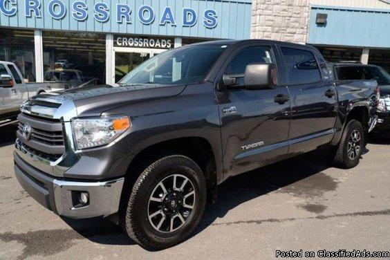 2014 Toyota Tundra SR5 Crew Cab 4WD (U8597T)