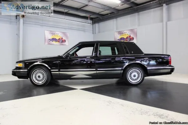 1996 Lincoln Town Car Signature Series