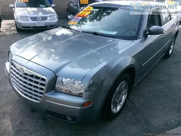 2006 Chrysler 300 Touring 4dr Sedan