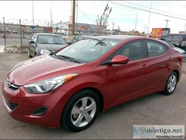 8999 OBO. FOR SALE 2013 HYUNDAI ELANTRA GLS AUTO TRANSMISSION LO