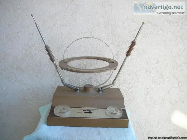 Space-Age TV ANTENNA
