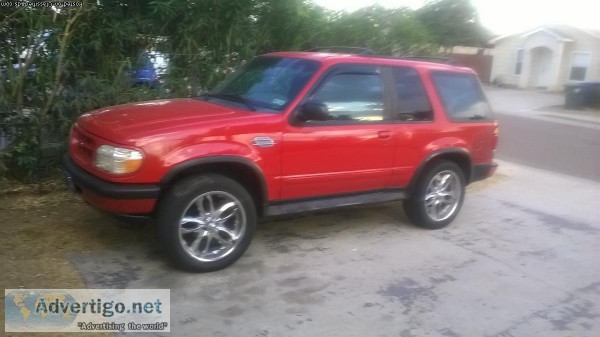 clean  1997 ford explorer  4x4