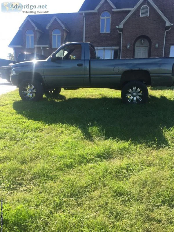 Cruiser:  Silverton 35C  2003   Loaded!!!