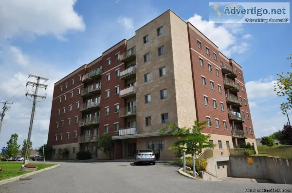Nice bright 2 bedroom condo Saint-Laurent Montreal