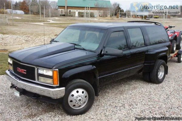 Custom 1 ton Burb DUALLY