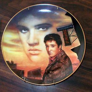 Elvis Collectables Display Plates with Certificates