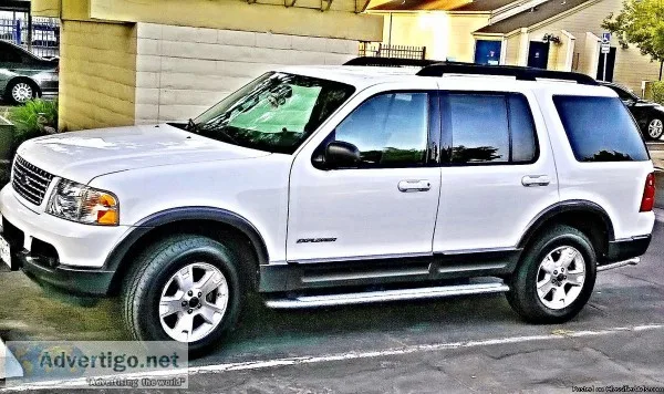 2005 ford exlorer  xlt with tow package