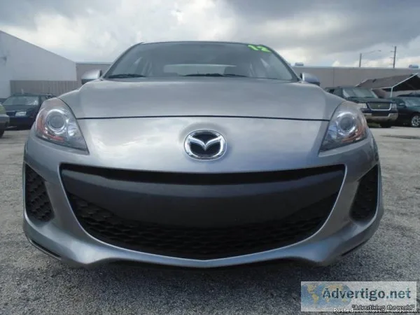 MAZDA 3 SILVERTAN LIKE NEW CONDITION KEITH754-265-5049