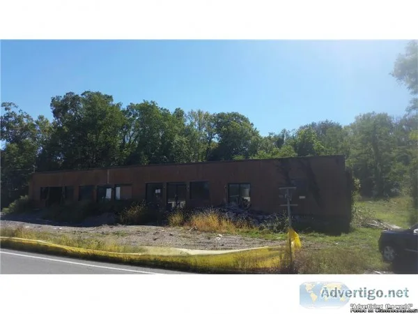 Commercial building looking for quick deal