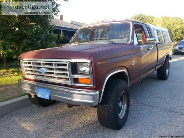 Ford F250 super cab.