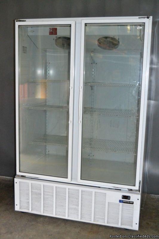 Commercial 2 glass door freezer