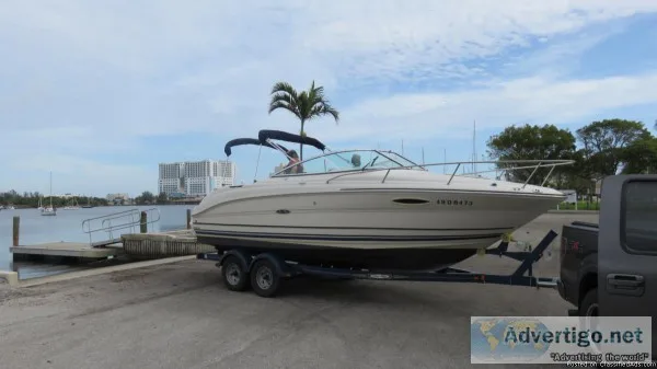 Boat Sea Ray Weekender 225