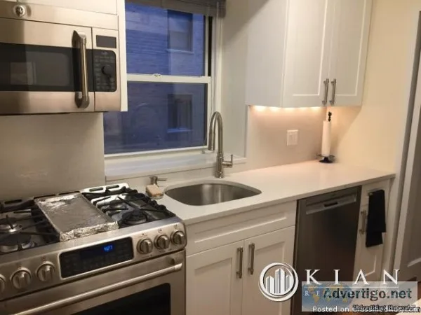 Beautiful Apartment Great Location Must See