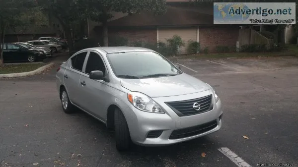 Nissan Versa - 2014 - 18000 miles - Perfect Conditions