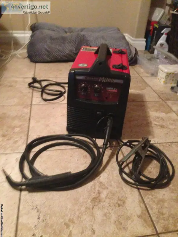 Barely used Welder 410HD LINCOLN ELECTRIC