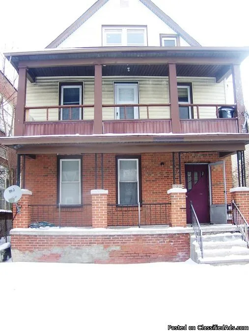 550  3br - Large 3 Bedroom Apartment (Niagara Falls)