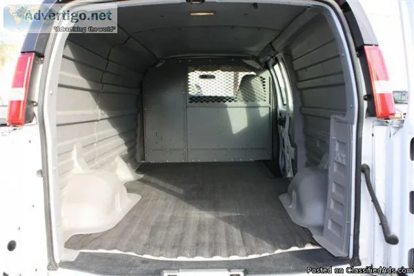 One man with cargo van