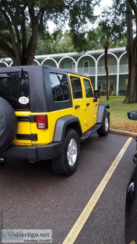 2009X unlimited wrangler jeep